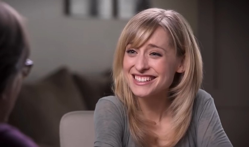 Άλισον Μακ: Αποκαλύπτει τη χρήση της φήμης της για στρατολόγηση γυναικών στη σέκτα NXIVM