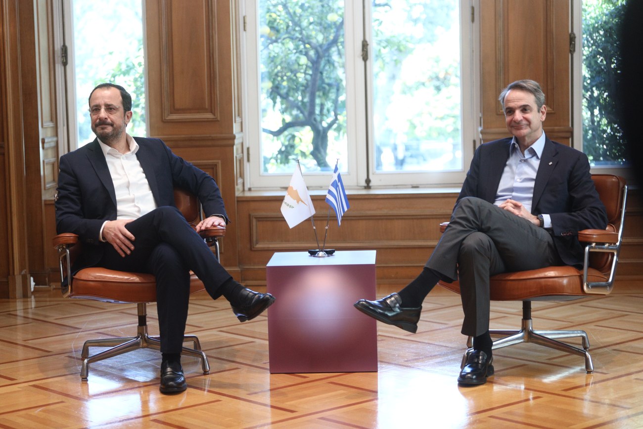 Στη συνεδρίαση της τρίτης Διακυβερνητικής Συνόδου Ελλάδας-Κύπρου στο Μέγαρο Μαξίμου