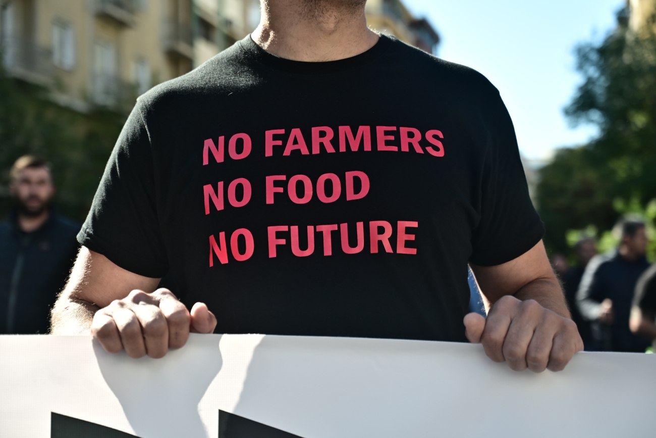 Μια αγροτική Ελλάδα που ξαναθυμίζει την πραγματικότητα