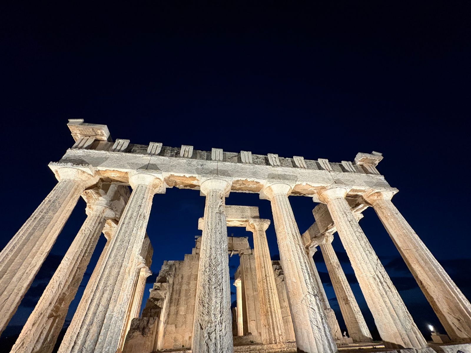 Αναβάθμιση του ναού της Αφαίας: Νυχτερινός φωτισμός, σύστημα πυροπροστασίας και αναβατόριο για ΑμεΑ