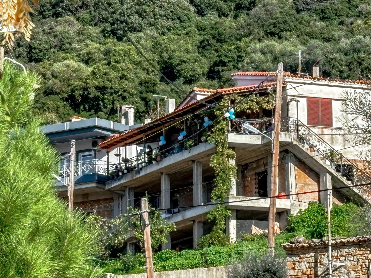 Τραγωδία στην Αχαΐα: Η ζωή ενός 4χρονου παιδιού κόβεται από ατύχημα – Ελεύθερος ο 25χρονος θείος του