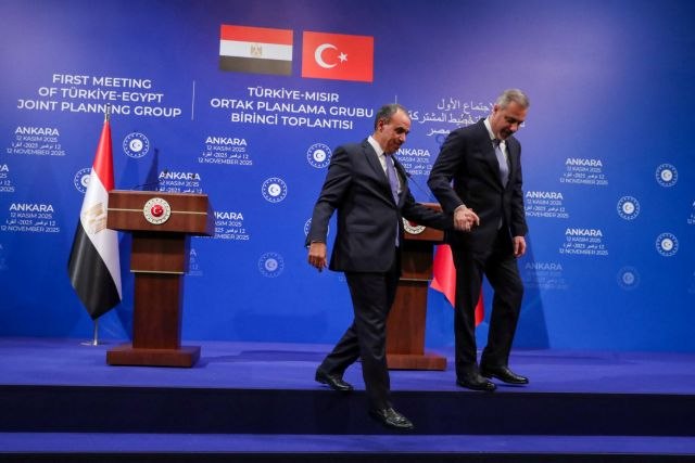 Αγκυρα: Συνάντηση των ΥΠΕΞ Τουρκίας και Αιγύπτου για την ενίσχυση των σχέσεων