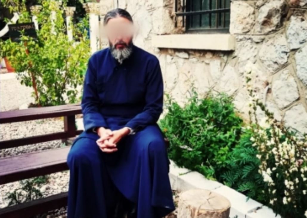 Νέες αποκαλύψεις για τον 46χρονο ψευτοϊερέα – Τα χρήματα από τον Καναδά και η παραπλάνηση με το 2χρονο παιδί