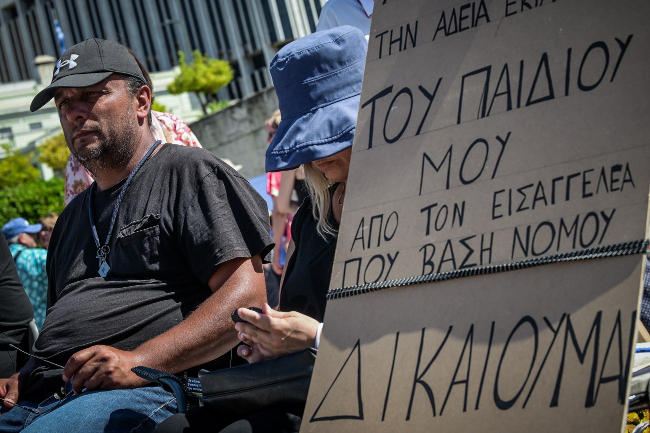 Τέμπη: Ολοκληρώνεται η διαδικασία εκταφών – Πόσες οικογένειες έχουν συμφωνήσει και πόσες όχι