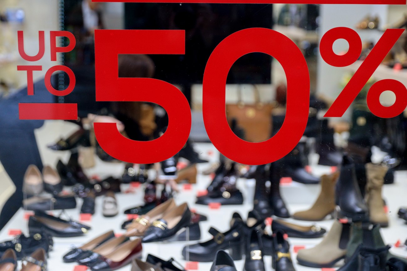 Ανοιχτά τα καταστήματα τις τέσσερις Κυριακές των Χριστουγέννων – Οι ημερομηνίες που πρέπει να γνωρίζετε