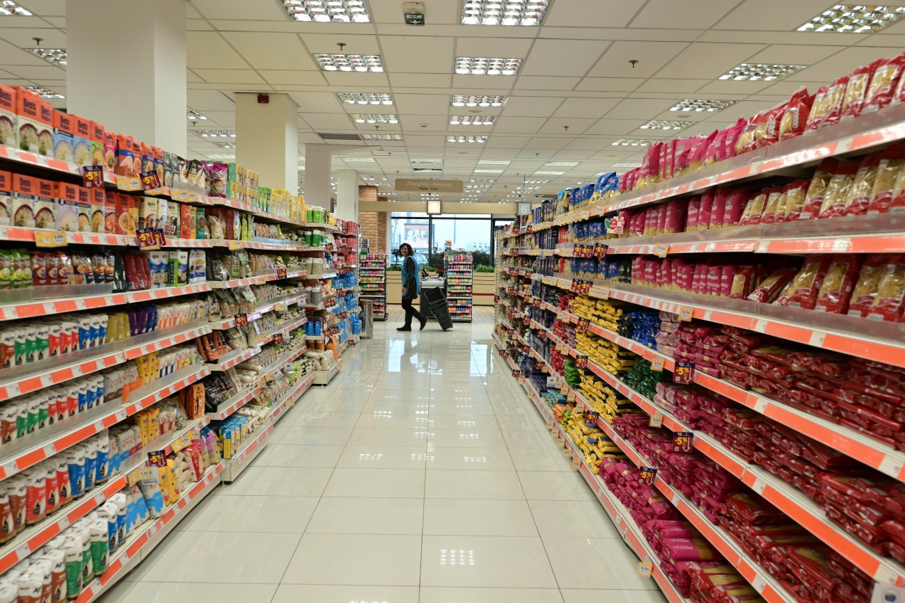 Σφοδρή κριτική από την αντιπολίτευση για την ακρίβεια: Ο Μητσοτάκης ως Βόλντεμορτ και οι πολιτικές παθογένειες