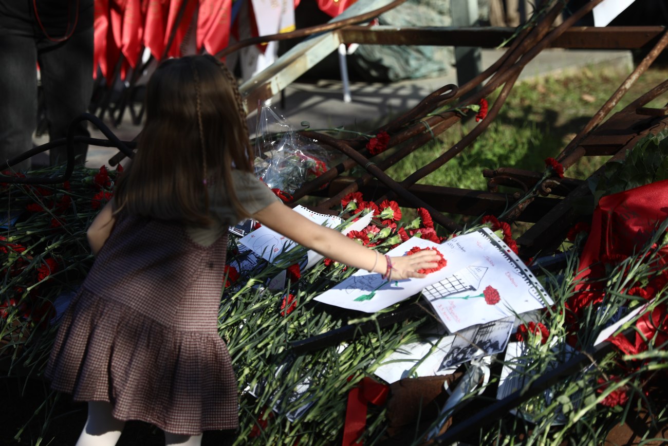 Συνεχιζόμενες εκδηλώσεις για το Πολυτεχνείο: Η μεγάλη πορεία προς την αμερικανική πρεσβεία τη Δευτέρα