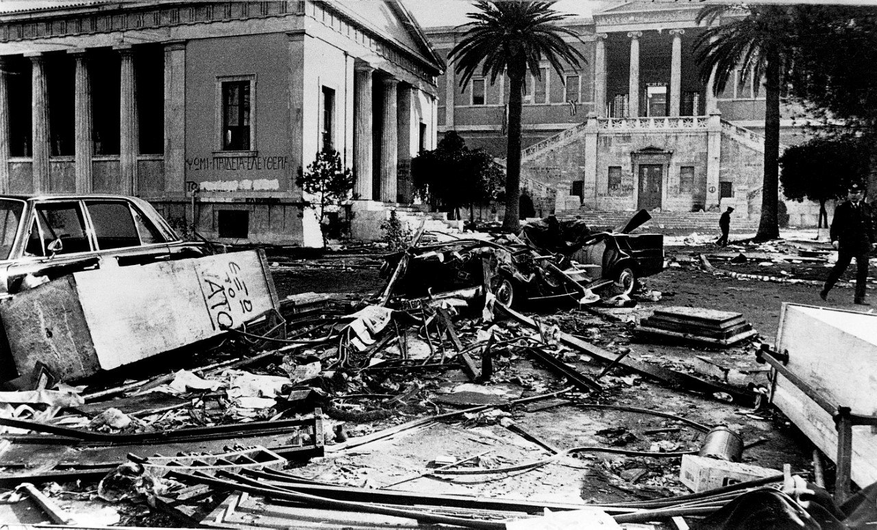 Πολυτεχνείο 1973: Οι τελευταίες ώρες της εξέγερσης κατά της Χούντας