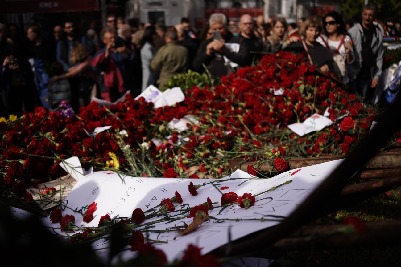 Ζωντανή μετάδοση της συγκέντρωσης στο Πολυτεχνείο: Τιμή στους πεσόντες της εξέγερσης