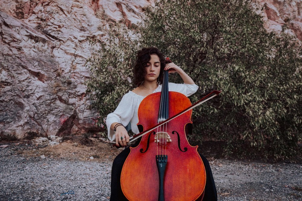 Μνήμη και λήθη: Μια παράσταση για τη σχέση του ανθρώπου με τον χρόνο στο Δημοτικό Θέατρο Πειραιά