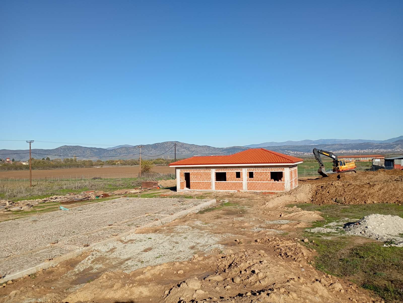 Σε εξέλιξη η ανέγερση σύγχρονου καταφυγίου για αδέσποτα ζώα συντροφιάς