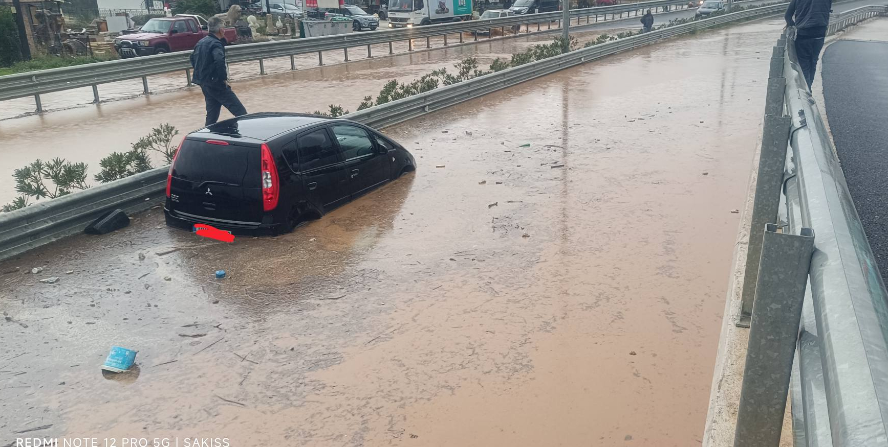 Σε επιφυλακή οι Αρχές για την κακοκαιρία στην Ήπειρο, σοβαρές καταστροφές και διασώσεις κτηνοτρόφων