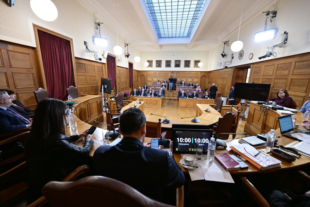 Ο Γιώργος Ξυλούρης επικαλείται το δικαίωμα σιωπής στην εξεταστική για τον ΟΠΕΚΕΠΕ