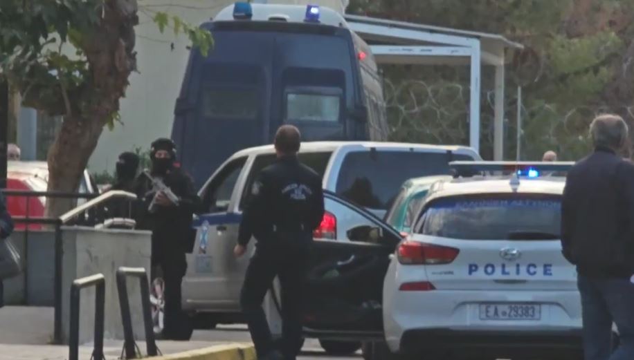 Δολοφονία τοπογράφου στο Ψυχικό: Δρακόντεια μέτρα ασφαλείας στη δίκη των κατηγορουμένων