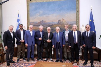 Συνάντηση του Προεδρείου της ΚΕΔΕ με τον Πρόεδρο της Βουλής