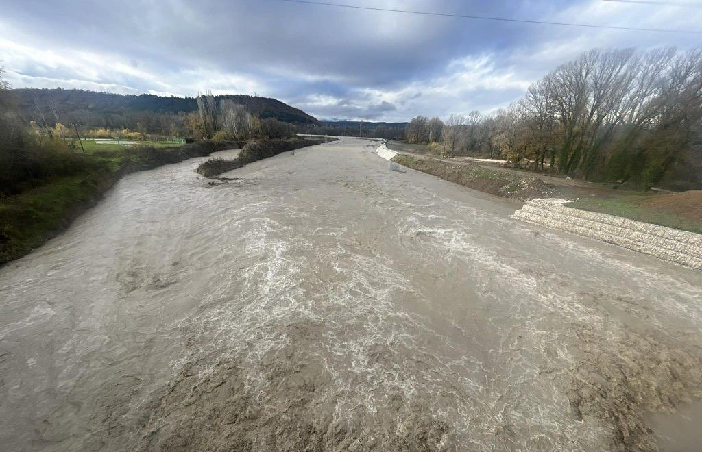 Καστοριά: Συναγερμός στις αρχές λόγω εγκλωβισμού πέντε κτηνοτρόφων εν μέσω σφοδρής κακοκαιρίας