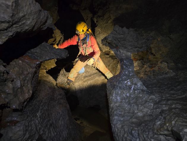 Σπήλαιο Στερνών: Εξαιρετικές ανακαλύψεις 700 μέτρα κάτω από την επιφάνεια