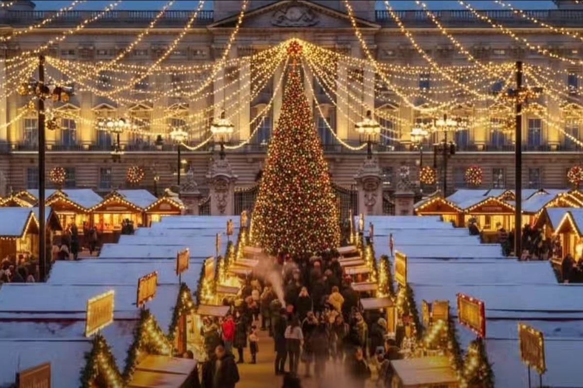 Περίμεναν χριστουγεννιάτικη αγορά μπροστά από το Μπάκιγχαμ, αλλά ήταν προϊόν τεχνητής νοημοσύνης