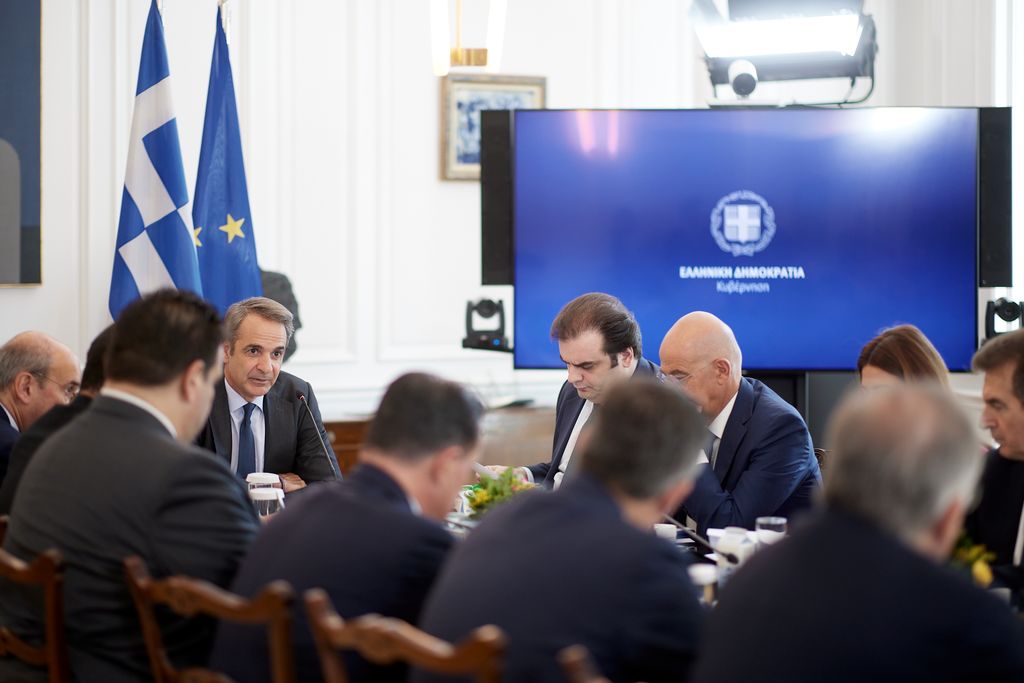 Ανασχηματισμός στην κυβέρνηση μετά τις γιορτές