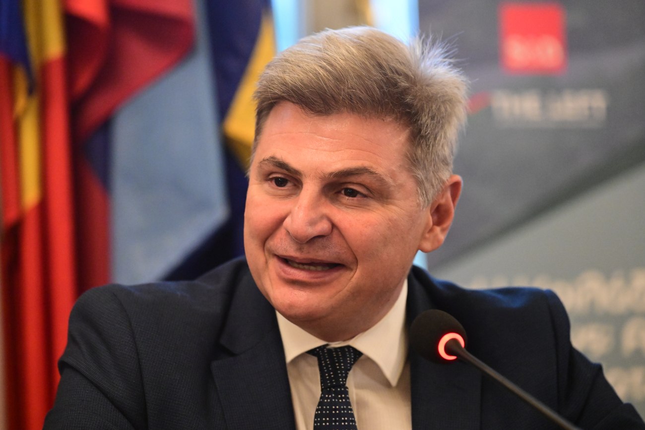 Φαραντούρης: Παραβίαση της ευρωπαϊκής νομοθεσίας η χορήγηση κτηματολογικών δεδομένων σε servicers