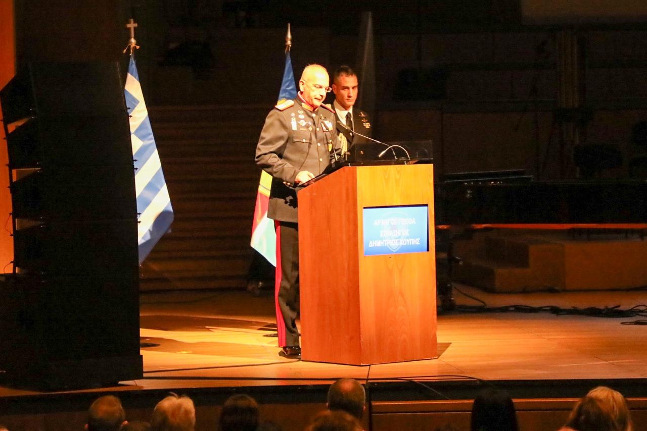 Χούπης προς τους νέους των Ενόπλων Δυνάμεων: Η στολή σας είναι όρκος τιμής και επιλογή ζωής