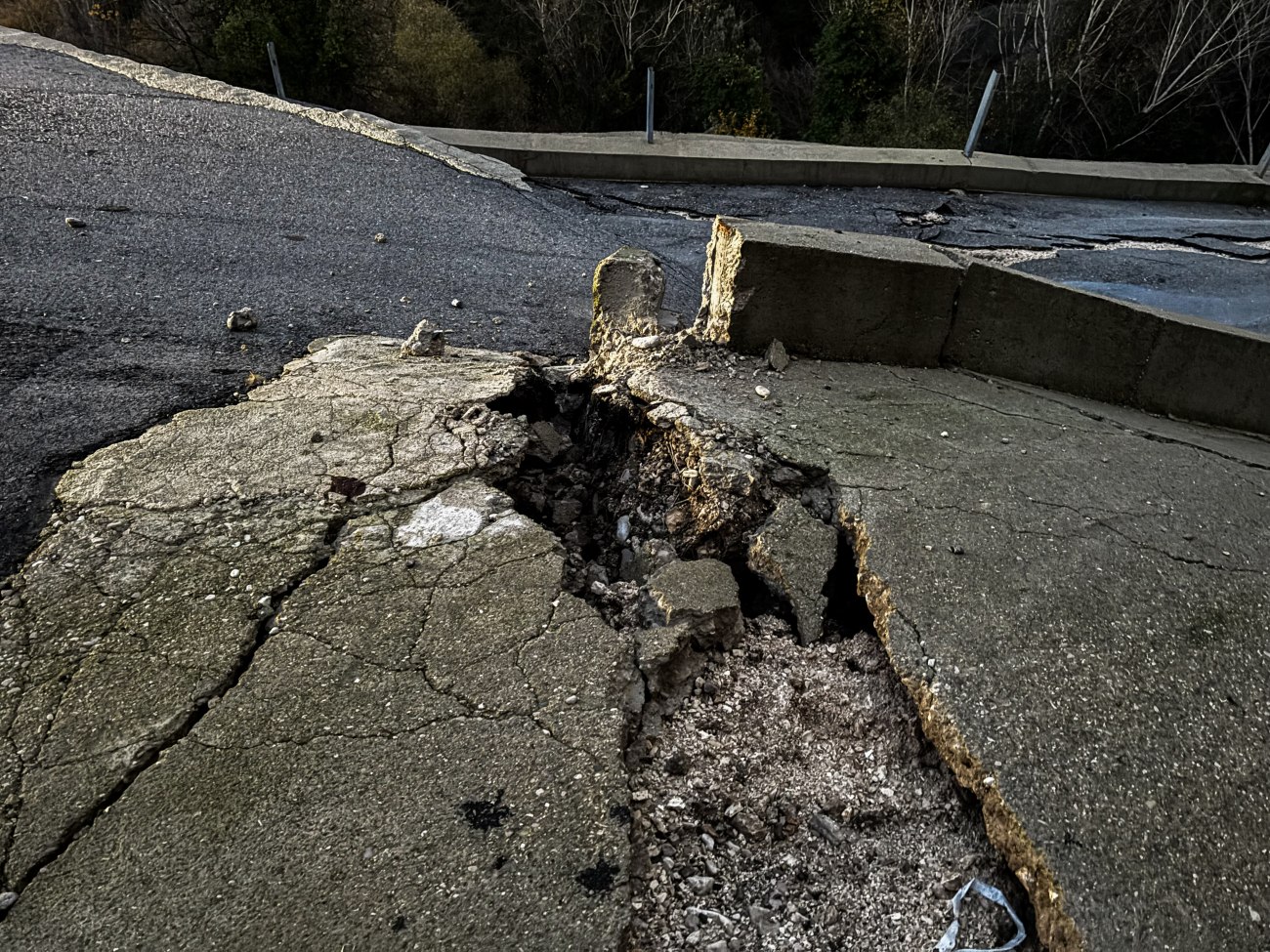 Τζουμέρκα: Σοκαριστικές εικόνες από την κακοκαιρία – Έρχεται νέο κύμα καταιγίδων και πτώση θερμοκρασίας