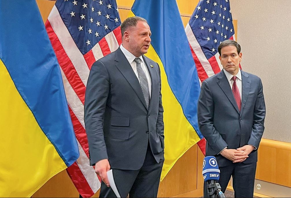 Χάος στις ΗΠΑ σχετικά με το σχέδιο για την Ουκρανία – Ποια είναι η πραγματική του προέλευση;