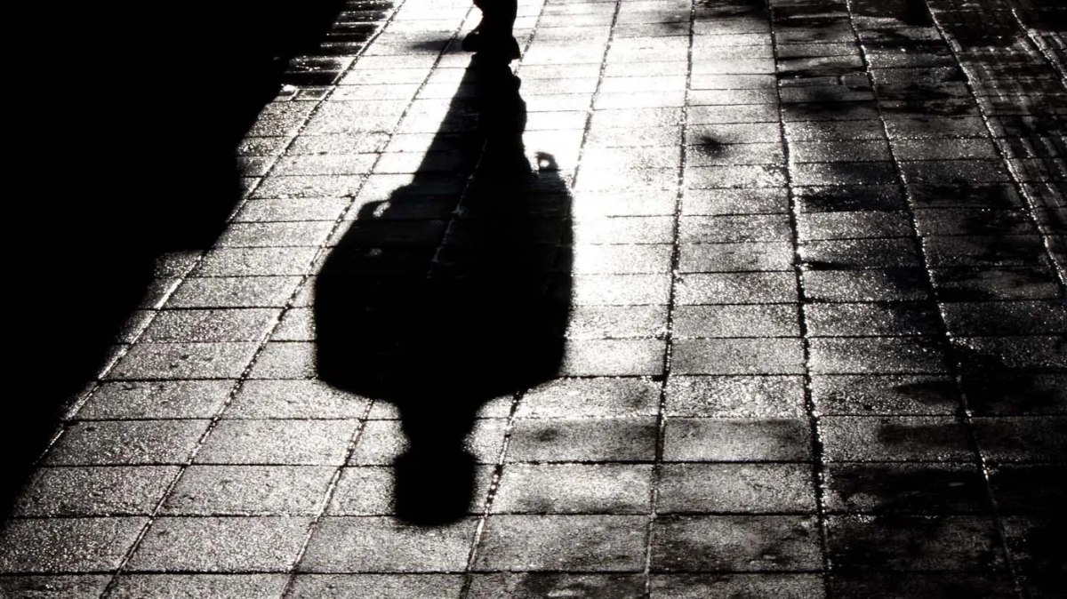 Αλίμου: Επιθέσεις σε γυναίκες από άγνωστο δράστη – Με φίλησε στο στόμα καταγγέλλει ένα από τα θύματα