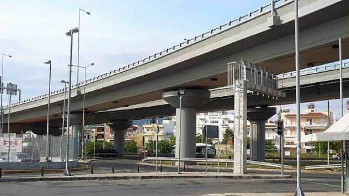 Δοκιμές στατικότητας γεφυρών στην Αττική: Ποιες οδοί θα επηρεαστούν από διακοπές κυκλοφορίας