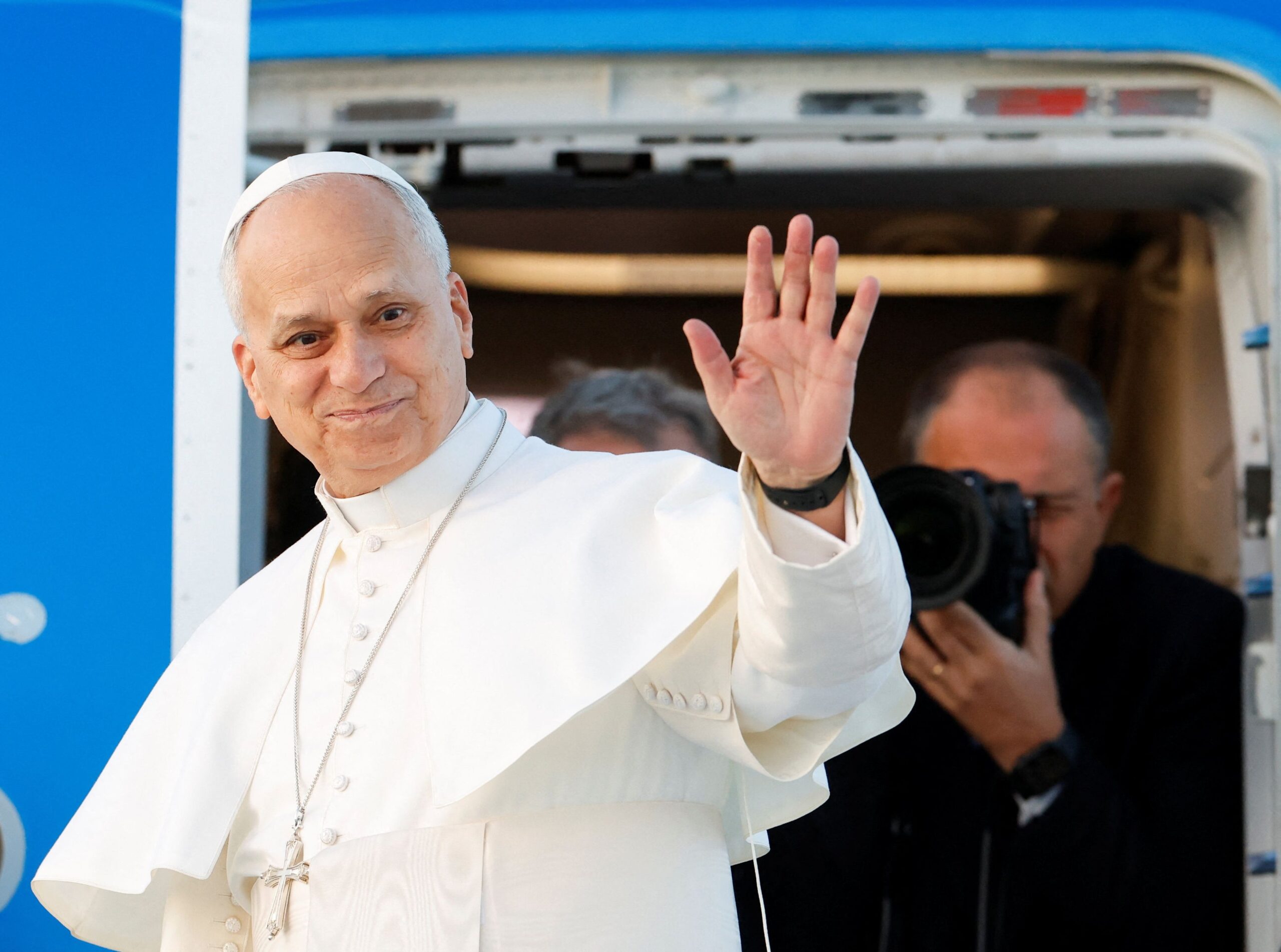 Ιστορική επίσκεψη του Πάπα Λέοντος ΙΔ στο Οικουμενικό Πατριαρχείο: Συνάντηση με Βαρθολομαίο και Ερντογάν