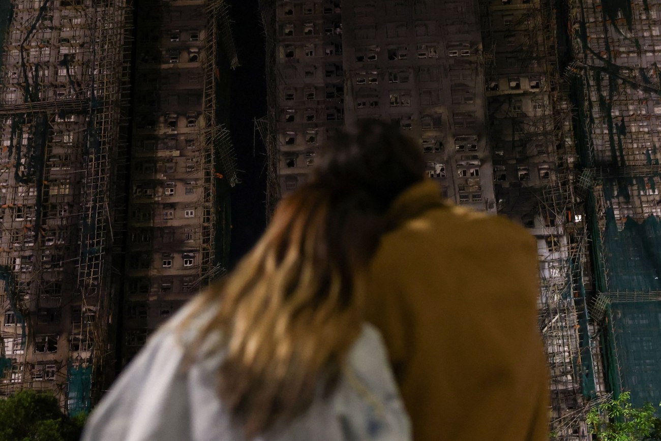 Χονγκ Κονγκ: 83 θύματα από την καταστροφική πυρκαγιά – Συγκλονιστικές μαρτυρίες κατοίκων