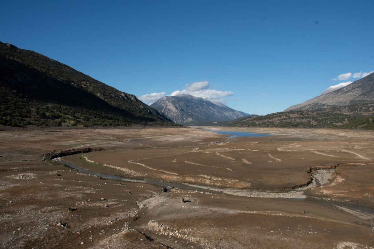 Σε κατάσταση έκτακτης ανάγκης η Αττική λόγω λειψυδρίας: Αμφιβολίες από τους επιστήμονες για τα έργα fast track