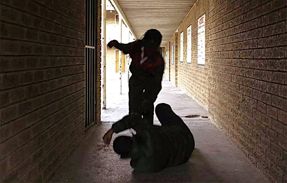 Λάρισα: Δύο μαθήτριες ξυλοκόπησαν 16χρονη – Συνελήφθησαν 15χρονη και 17χρονη