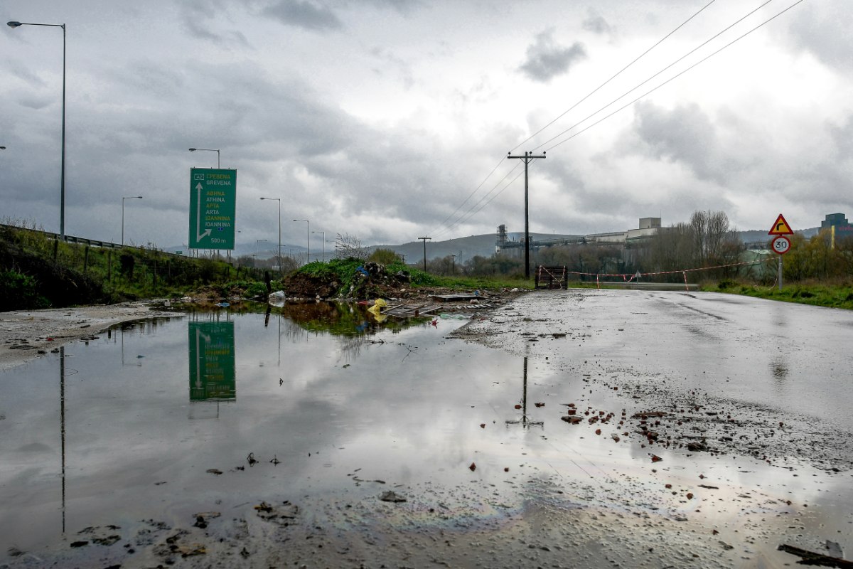 Πέντε κλιμάκια της ΕΑΓΜΕ στην Ήπειρο και την Κέρκυρα – Κλειστή διυπουργική σύσκεψη για τις καταστροφές