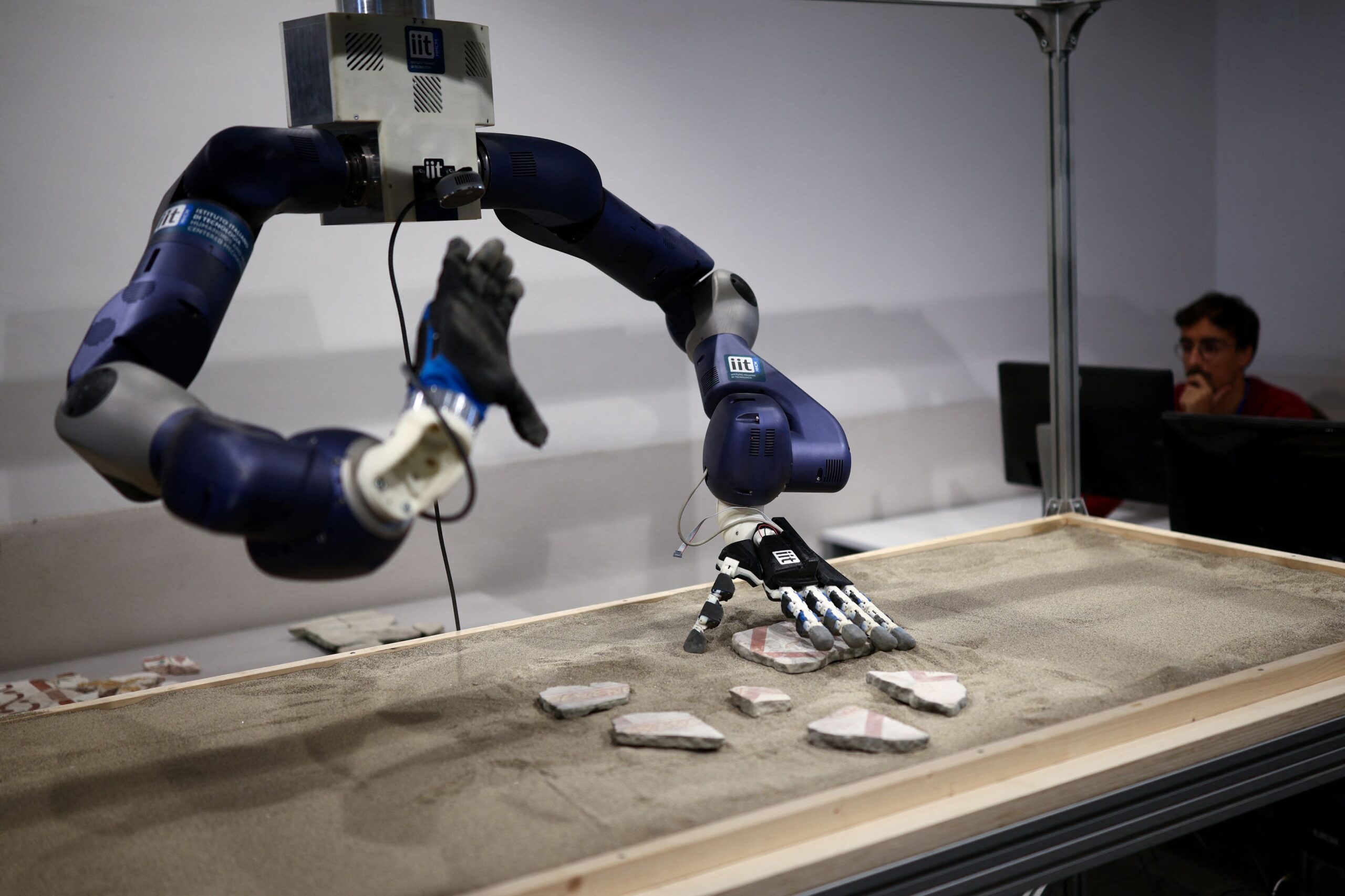 Ρομπότ με τεχνητή νοημοσύνη αποκαθιστά τις χαμένες τοιχογραφίες της Πομπηίας