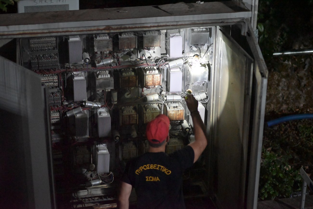 Διακοπές ρεύματος λόγω κακοκαιρίας σε Σπάτα, Πικέρμι και Παιανία