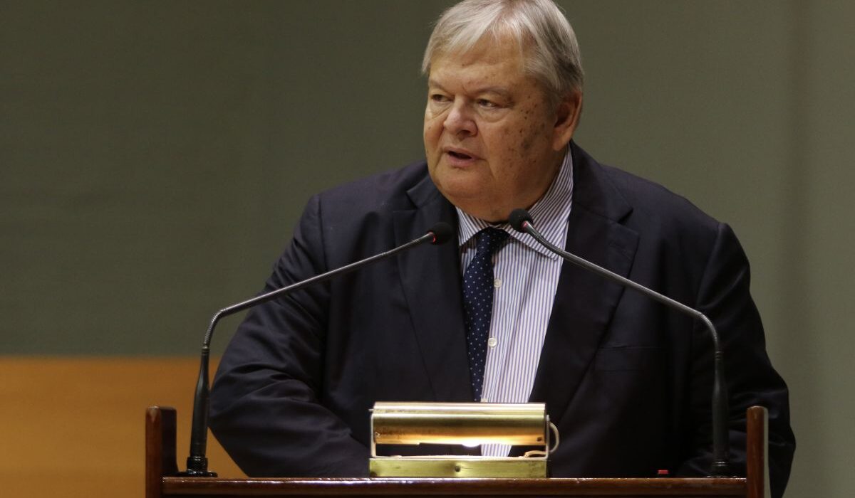 Ευάγγελος Βενιζέλος: Η Ελλάδα διανύει μια περίοδο μη διακυβερνησιμότητας