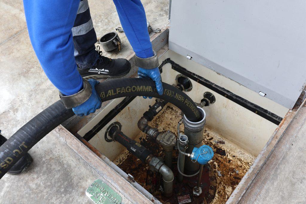 Επίδομα θέρμανσης: Ποιους καλύπτει και ποιες είναι οι προϋποθέσεις για καυσόξυλα και πέλετ