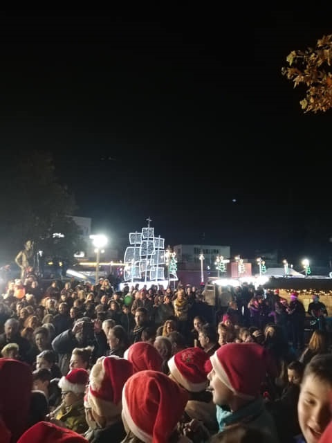 Μουσική, κέφι, χορός, πολλές εκπλήξεις και δελεαστικές τιμές στη «Λευκή Νύχτα» στη Θέρμη το Σάββατο 6 Δεκεμβρίου