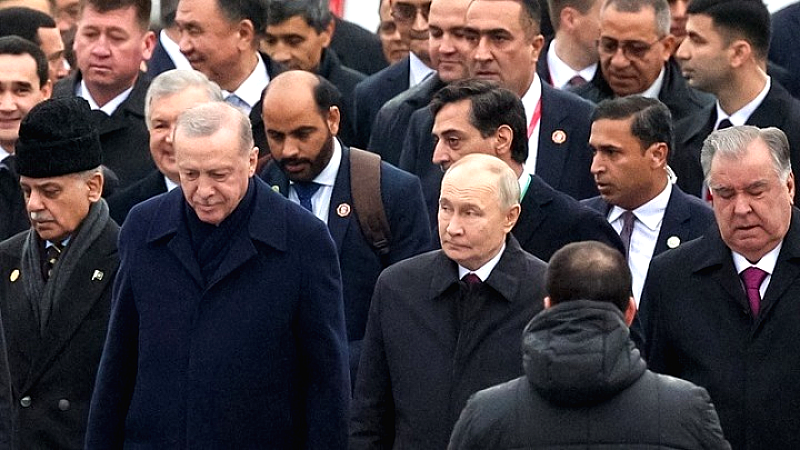 Ο Ρ.Τ. Ερντογάν εκφράζει αισιοδοξία για την ειρηνευτική διαδικασία μετά τη συνάντησή του με τον Β. Πούτιν