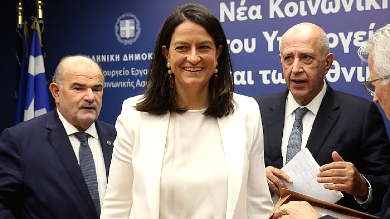 Νίκη Κεραμέως: Ενημέρωση για την ιστορική εθνική συμφωνία στο Ευρωπαϊκό Συμβούλιο Εργασίας