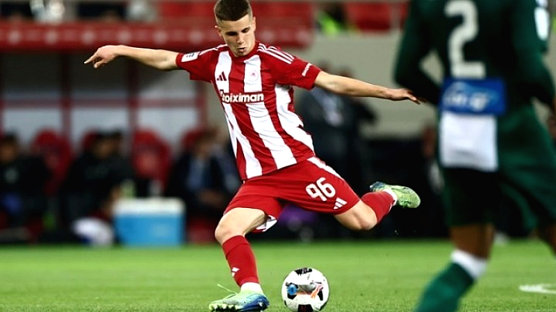 Στο προσκήνιο ο Χρήστος Μουζακίτης: Ρεάλ και Γιουνάιτεντ διεκδικούν τον ταλαντούχο μέσο με προσφορές που ενδέχεται να ξεπεράσουν τα 45 εκατ. ευρώ