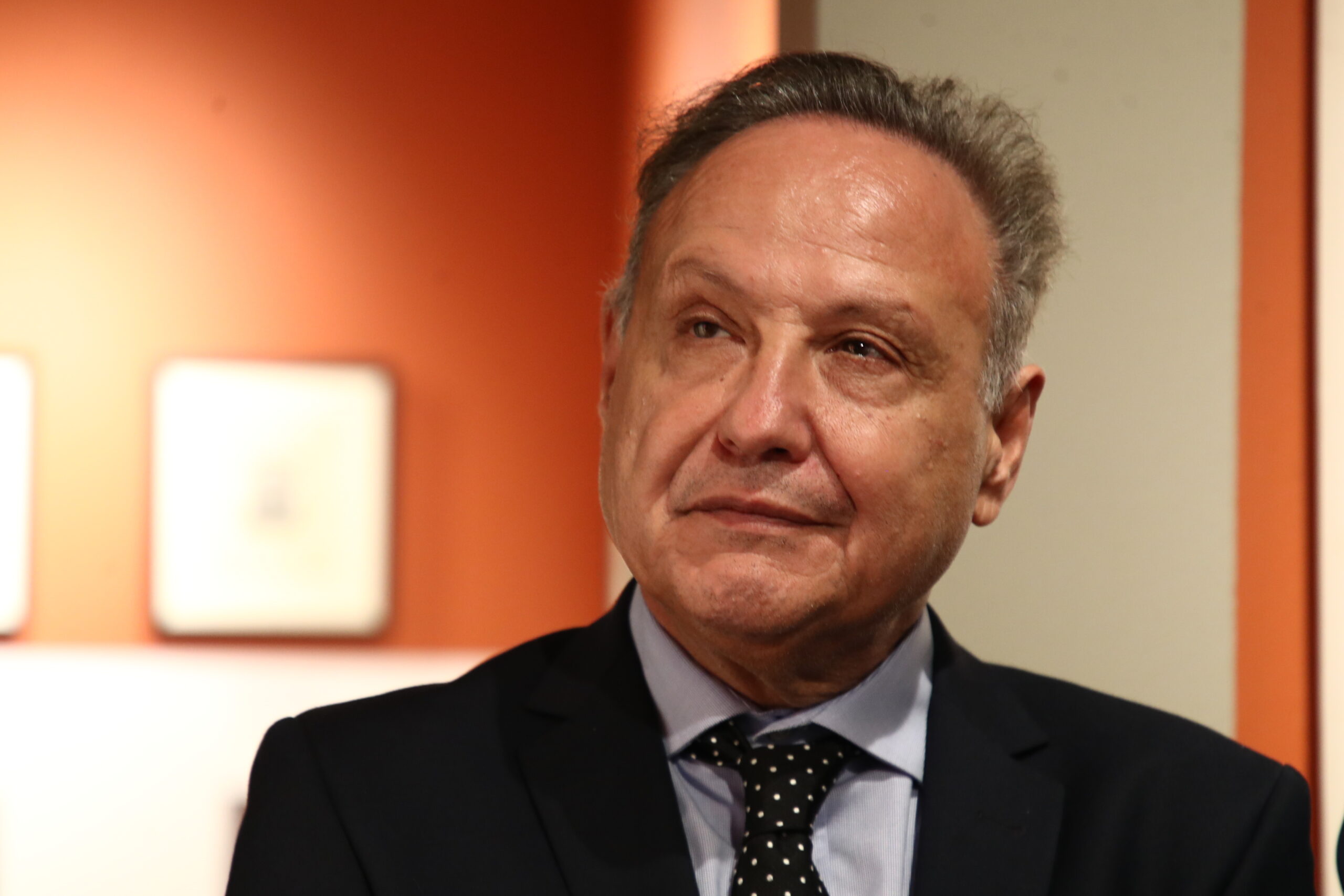 Δημοσκόπηση Interview: 6 στους 10 Θεσσαλονικείς ικανοποιημένοι από τον Στέλιο Αγγελούδη – Πρόοδος σε καθαριότητα, μετακινήσεις, πράσινο