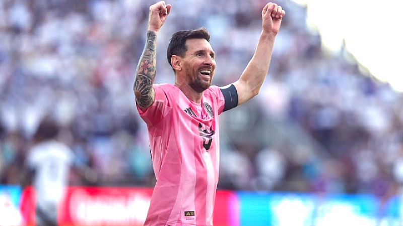 Εντυπωσιακό άγαλμα 22 μέτρων του Μέσι στην Καλκούτα: Ο ίδιος θα το αποκαλύψει στην περιοδεία «GOAT»