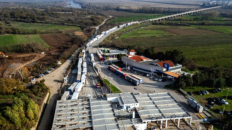 Αλεξανδρούπολη: Κλειστός για τα φορτηγά ο κόμβος Ορμενίου - Ουρά χιλιομέτρων στο Τελωνείο των Κήπων