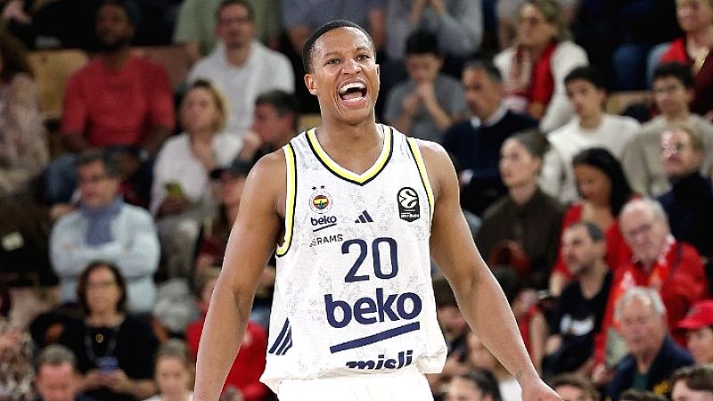 Ανατροπή από το -17 και τεράστιο «διπλό» για τη Φενερμπαχτσέ στο Πριγκιπάτο