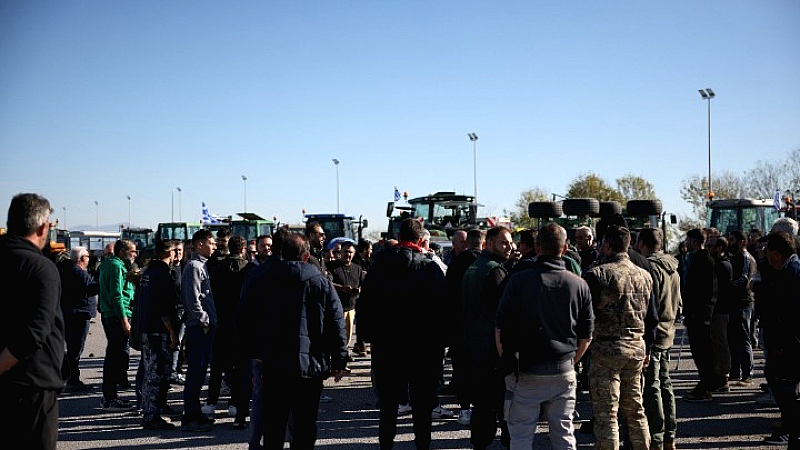 Αποκλεισμός του τελωνείου Ευζώνων: Άνοιξε μετά από τέσσερις ώρες δράσης από αγρότες
