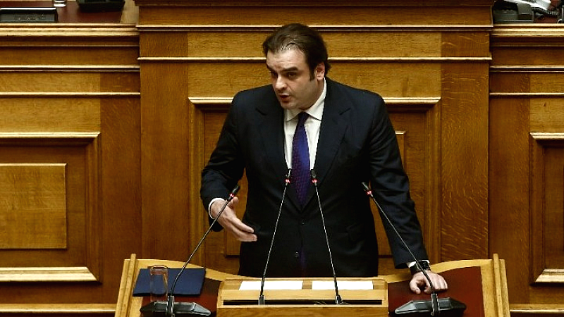 Αντεπίθεση Πιερρακάκη στον Φάμελλο: «Δεν υπάρχει το κλίμα που περιγράφετε στην Ευρώπη»