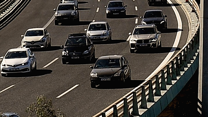 Βουλή – Νομοσχέδιο για την ψηφιακή ενίσχυση της οδικής ασφάλειας – Ψηφίζεται στην ολομέλεια – Τί προβλέπει – Τι λένε τα κόμματα