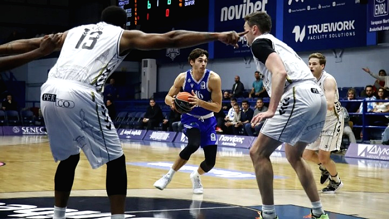 Αντιμέτωποι με Νιούκαστλ χωρίς Λούκιτς, με Έντλερ-Ντέιβις στην αποστολή